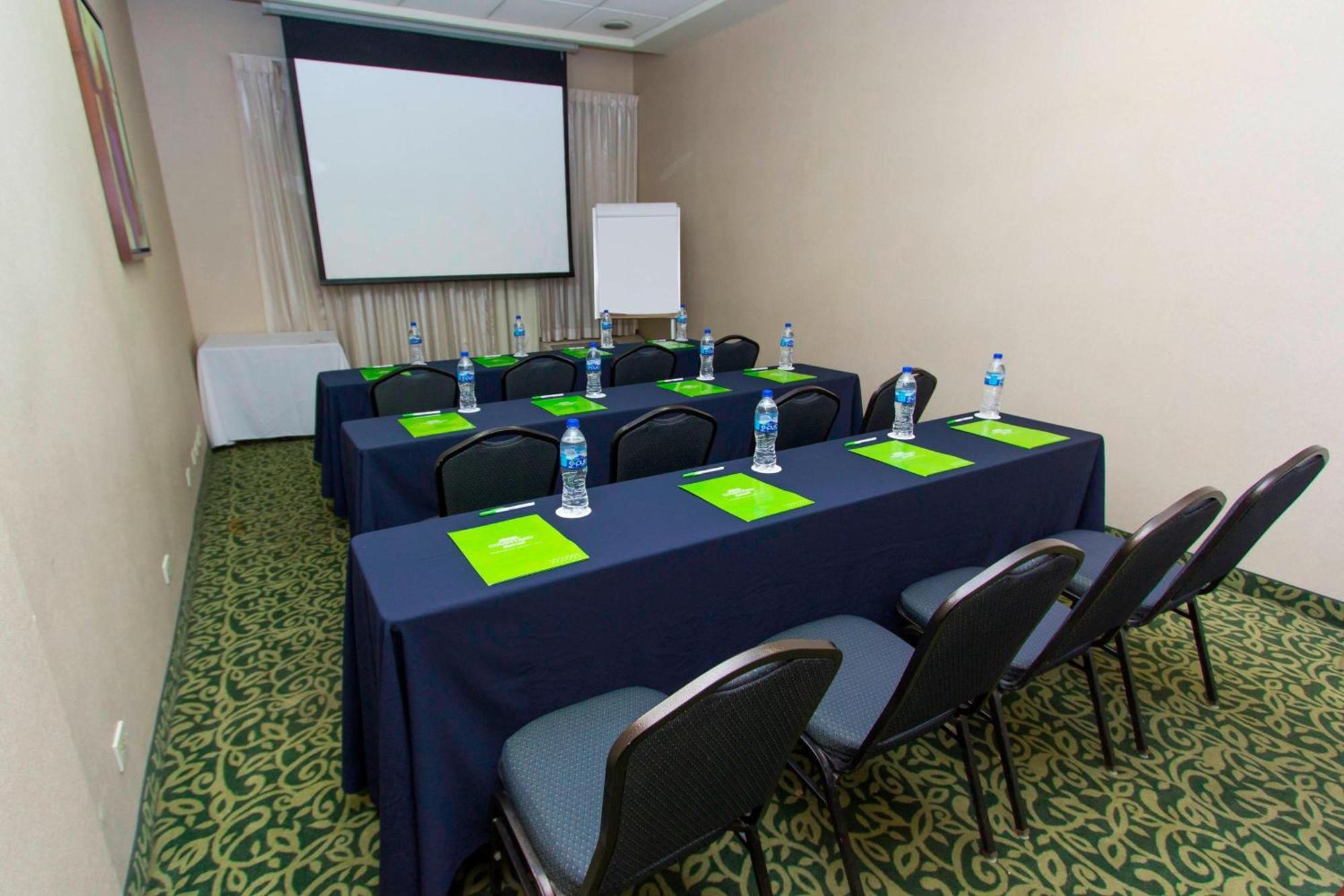 Courtyard Monterrey San Jeronimo Hotel Ngoại thất bức ảnh