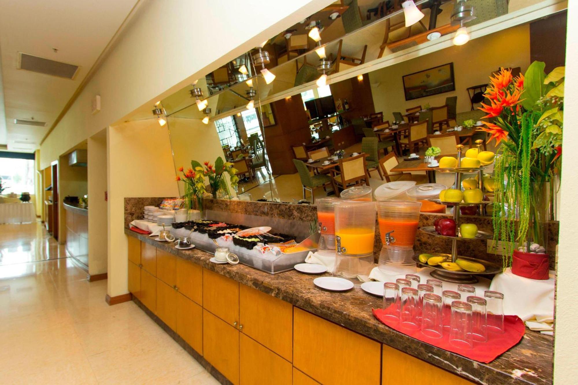 Courtyard Monterrey San Jeronimo Hotel Ngoại thất bức ảnh