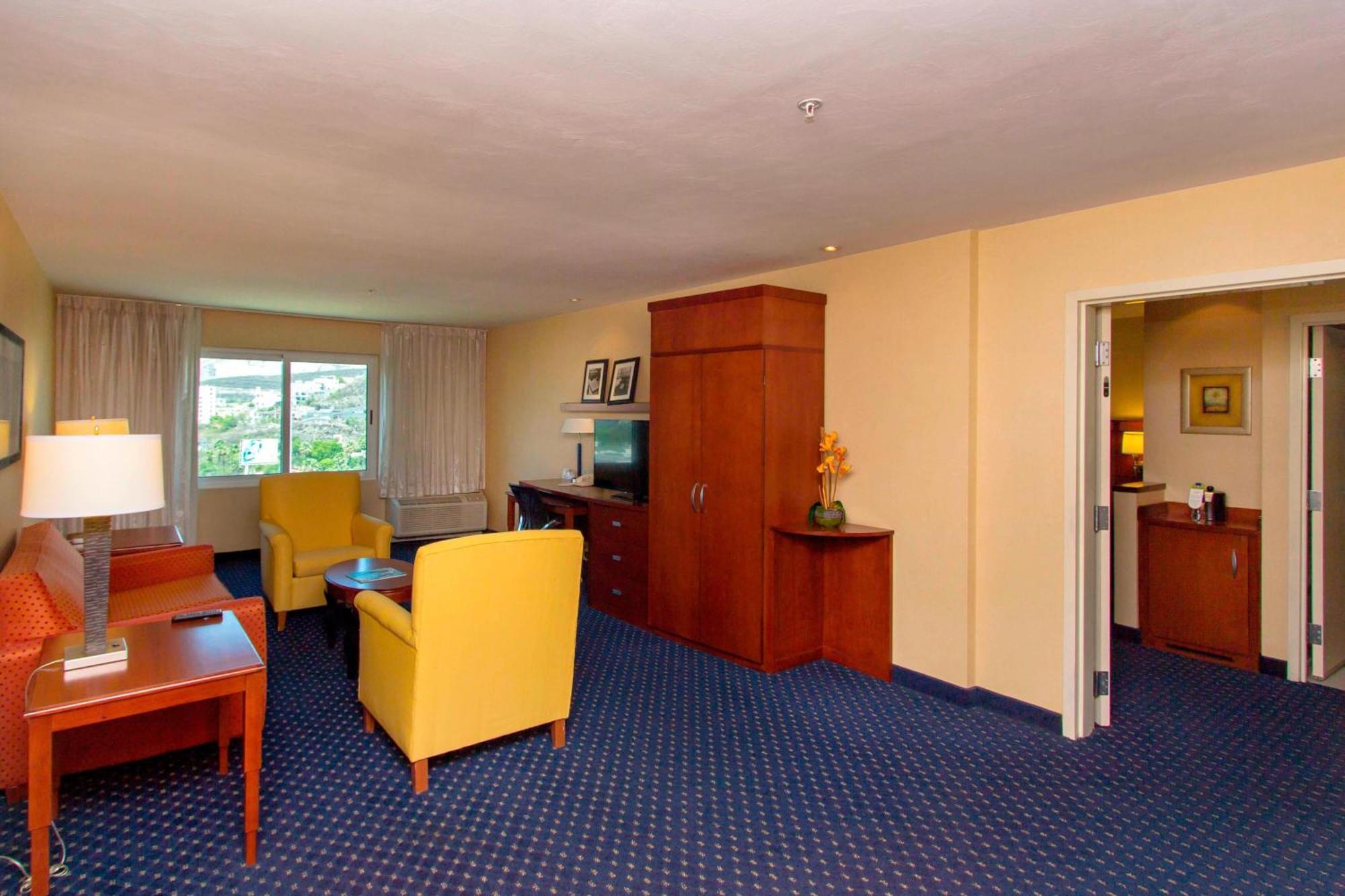 Courtyard Monterrey San Jeronimo Hotel Ngoại thất bức ảnh
